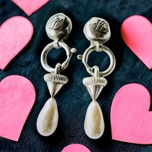Vintage Karl Lagerfeld silver logo long dangle pearl clip earrings 1980’s runway